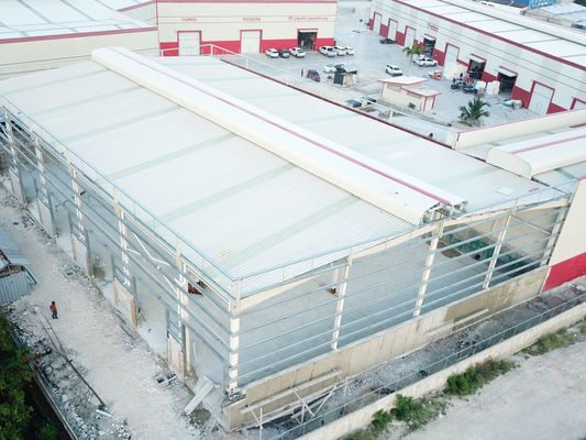 Tanie warsztaty prefabrykowane Prefabrykowana konstrukcja stalowa Hangar magazyn Skład Budynek metalowy