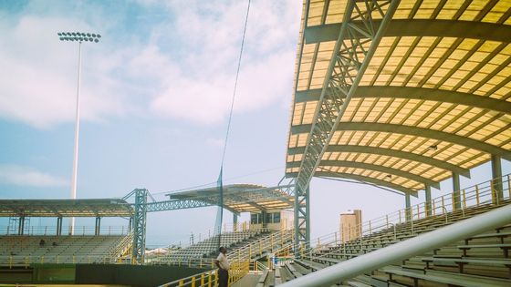 Galwanizowana konstrukcja stalowa Stadion prefabrykowany Kolorowy do ćwiczeń
