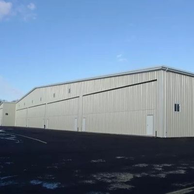 ODM Hangar stalowy konstrukcyjny Modularny odporny na korozję Hangar prefabrykowany na samoloty
