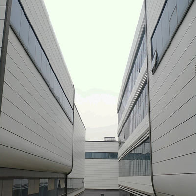 Konstrukcja stalowa Prefabrykowane budynki magazynowe Przemysłowe elastyczne układy