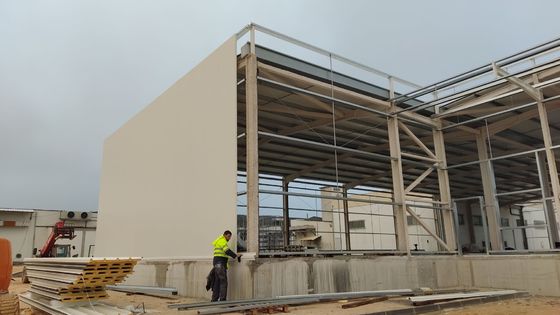 Konstrukcja stalowa na zamówienie Skład Przemysłowy Prefabrykowane budynki metalowe