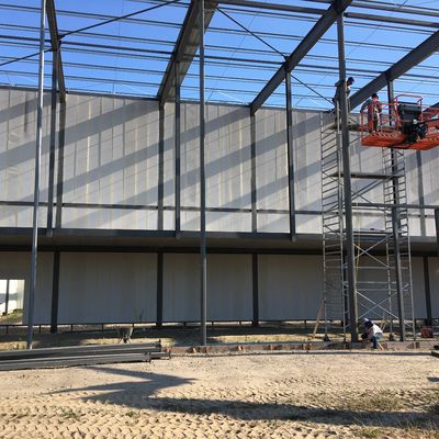 Najwyższej jakości niestandardowe pre-engineered struktury stalowej rynku sali wystawienniczej