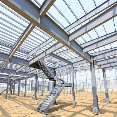 Gorąco ocynkowane prefabrykowane konstrukcje stalowe Skład Cały system domu Budownictwo zakładu