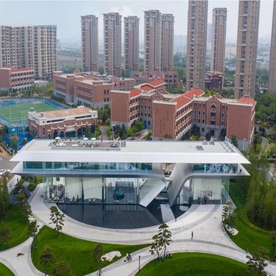 SGS Budowiec biurowy Q235B z widokiem na morze