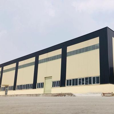 Długoterminowe użytkowanie prefabrykowanych fotovoltaicznych konstrukcji stali